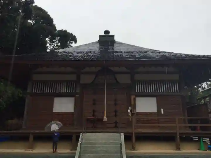 無動寺の本殿・本堂