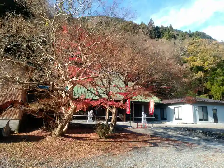 報恩寺の本殿・本堂