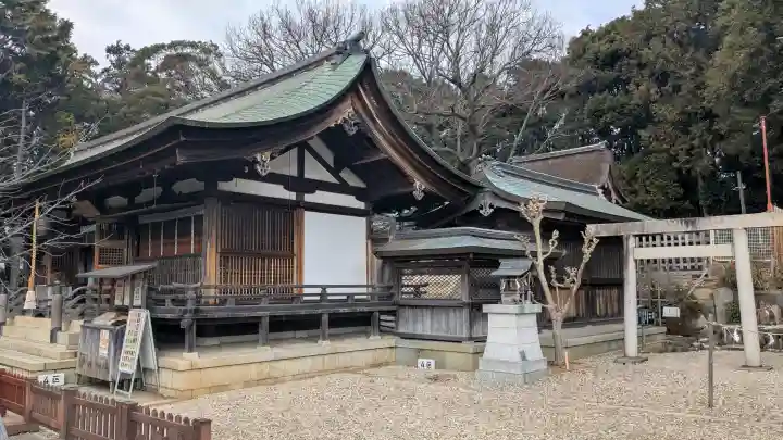 上地八幡宮の{uncategorized: "未分類", other: "その他", undefined: "問題あり", building: "その他建物", grave: "お墓", sacred_gate: "鳥居", guardian: "狛犬", statue: "像", buddha: "仏像", history: "歴史", nature: "自然", garden: "庭園", animal: "動物", pagoda: "塔", temizu: "手水舎", mountain_gate: "山門・神門", sanctuary: "本殿・本堂", subordinate: "末社・摂社", art: "芸術", scenery: "景色", jizo: "地蔵", ema: "絵馬", goshuin: "御朱印", omikuji: "おみくじ", items: "授与品その他", amulet: "お守り", goshuincho: "御朱印帳", eats: "食事", festival: "お祭り", votive_dance: "神楽", shichigosan: "七五三参", wedding: "結婚式", experience: "体験その他", initially: "初詣", around: "周辺", anti_infection: "感染症対策"}