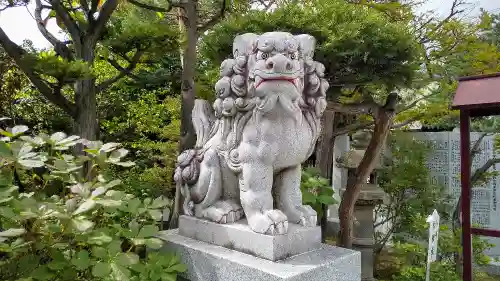 北見神社の狛犬