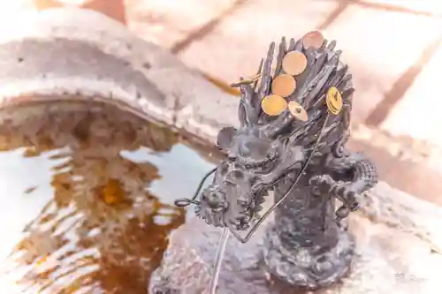 田出宇賀神社の手水