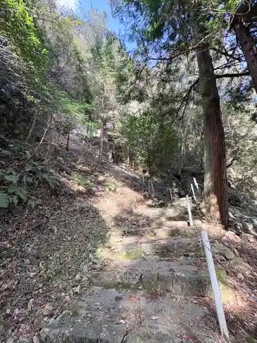 八重山神社の周辺