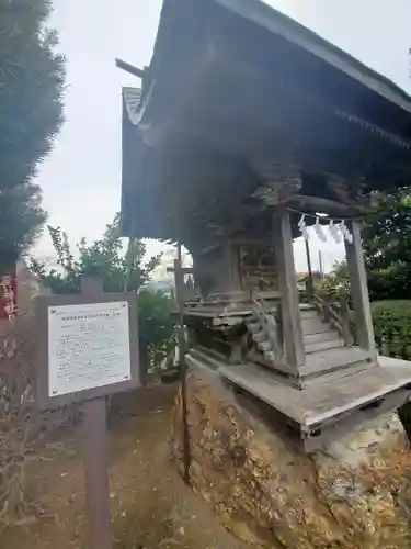 一瓶塚稲荷神社の末社