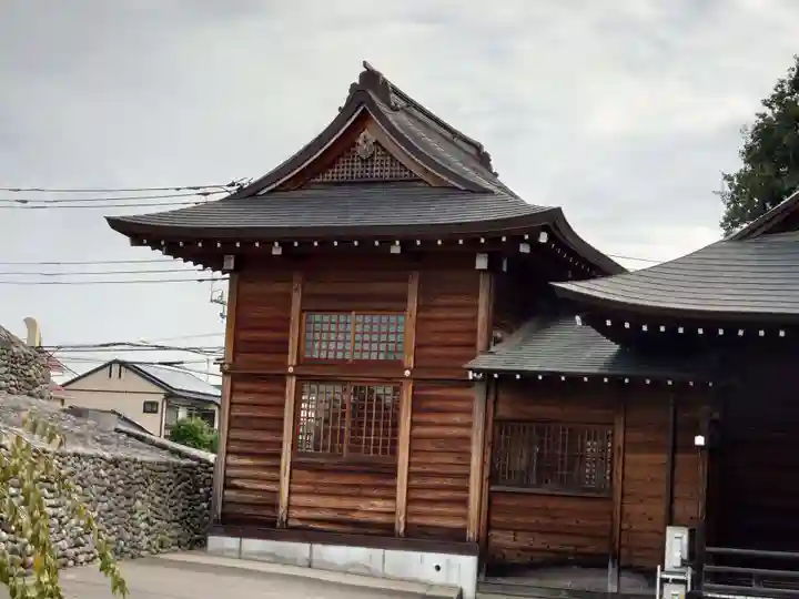 熊野神社の本殿・本堂