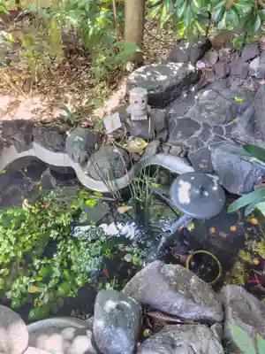 くまくま神社(導きの社 熊野町熊野神社)(東京都)
