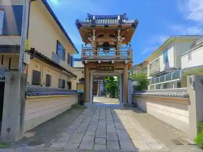 西照寺の山門・神門