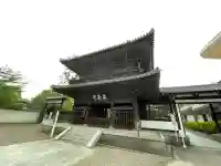 泉岳寺の{uncategorized: "未分類", other: "その他", undefined: "問題あり", building: "その他建物", grave: "お墓", sacred_gate: "鳥居", guardian: "狛犬", statue: "像", buddha: "仏像", history: "歴史", nature: "自然", garden: "庭園", animal: "動物", pagoda: "塔", temizu: "手水舎", mountain_gate: "山門・神門", sanctuary: "本殿・本堂", subordinate: "末社・摂社", art: "芸術", scenery: "景色", jizo: "地蔵", ema: "絵馬", goshuin: "御朱印", omikuji: "おみくじ", items: "授与品その他", amulet: "お守り", goshuincho: "御朱印帳", eats: "食事", festival: "お祭り", votive_dance: "神楽", shichigosan: "七五三参", wedding: "結婚式", experience: "体験その他", initially: "初詣", around: "周辺", anti_infection: "感染症対策"}