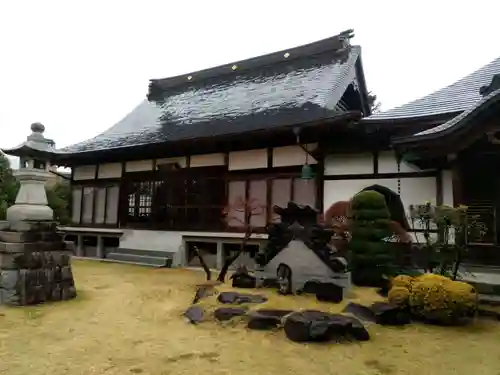 佛陀禅寺の本殿