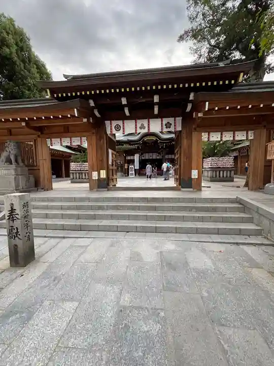 櫛田神社の山門・神門