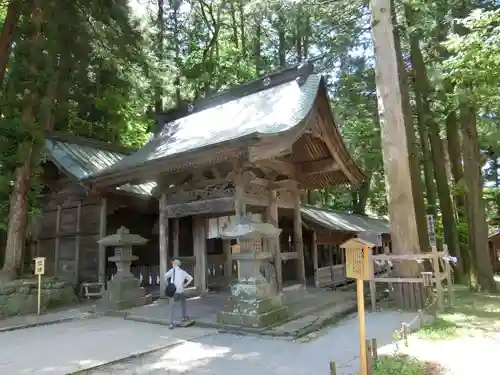 諏訪大社の末社・摂社