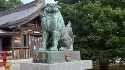 根室金刀比羅神社の狛犬