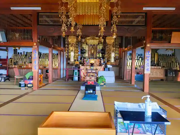 安養寺の本殿・本堂