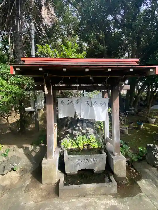 厳嶋神社の手水舎