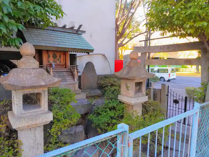 洲嵜秋葉神社の本殿・本堂