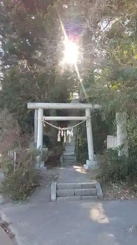 八幡神社の鳥居