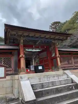 日吉東照宮の山門・神門