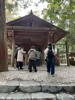 多賀宮（豊受大神宮別宮）の{uncategorized: "未分類", other: "その他", undefined: "問題あり", building: "その他建物", grave: "お墓", sacred_gate: "鳥居", guardian: "狛犬", statue: "像", buddha: "仏像", history: "歴史", nature: "自然", garden: "庭園", animal: "動物", pagoda: "塔", temizu: "手水舎", mountain_gate: "山門・神門", sanctuary: "本殿・本堂", subordinate: "末社・摂社", art: "芸術", scenery: "景色", jizo: "地蔵", ema: "絵馬", goshuin: "御朱印", omikuji: "おみくじ", items: "授与品その他", amulet: "お守り", goshuincho: "御朱印帳", eats: "食事", festival: "お祭り", votive_dance: "神楽", shichigosan: "七五三参", wedding: "結婚式", experience: "体験その他", initially: "初詣", around: "周辺", anti_infection: "感染症対策"}