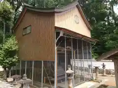 籰繰神社の本殿