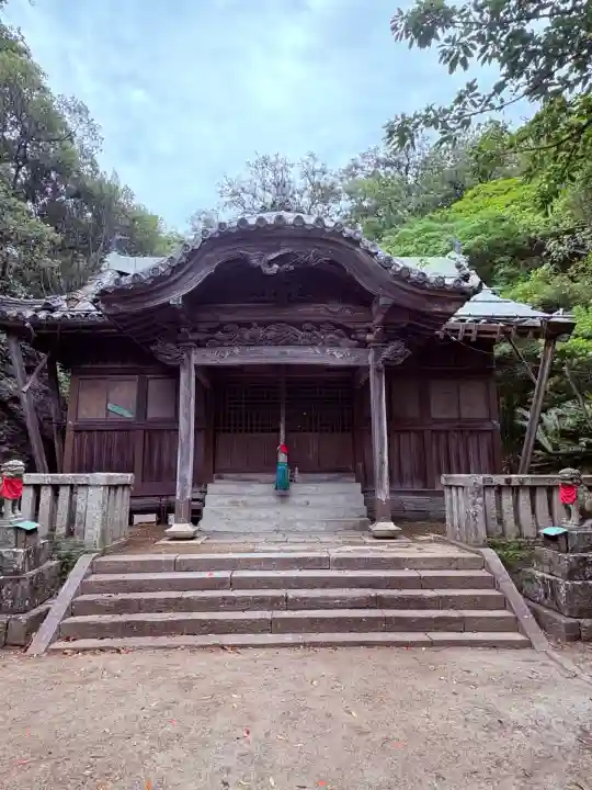 恩山寺奥の院(金礒弁財天)の本殿・本堂