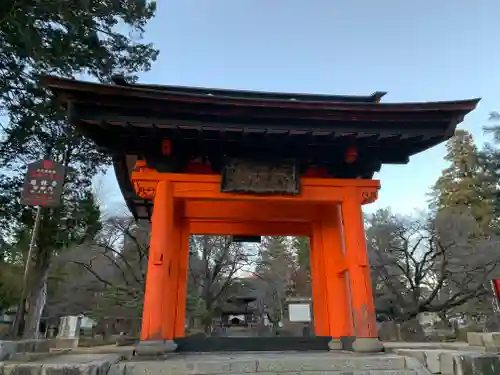 恵林寺の山門