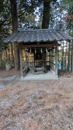 生子神社の{uncategorized: "未分類", other: "その他", undefined: "問題あり", building: "その他建物", grave: "お墓", sacred_gate: "鳥居", guardian: "狛犬", statue: "像", buddha: "仏像", history: "歴史", nature: "自然", garden: "庭園", animal: "動物", pagoda: "塔", temizu: "手水舎", mountain_gate: "山門・神門", sanctuary: "本殿・本堂", subordinate: "末社・摂社", art: "芸術", scenery: "景色", jizo: "地蔵", ema: "絵馬", goshuin: "御朱印", omikuji: "おみくじ", items: "授与品その他", amulet: "お守り", goshuincho: "御朱印帳", eats: "食事", festival: "お祭り", votive_dance: "神楽", shichigosan: "七五三参", wedding: "結婚式", experience: "体験その他", initially: "初詣", around: "周辺", anti_infection: "感染症対策"}