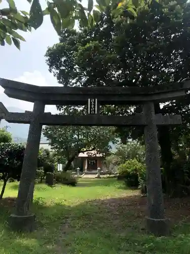 神子畢神社の鳥居