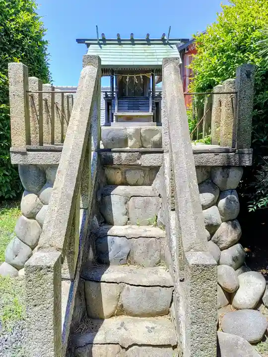 中原神社の本殿・本堂