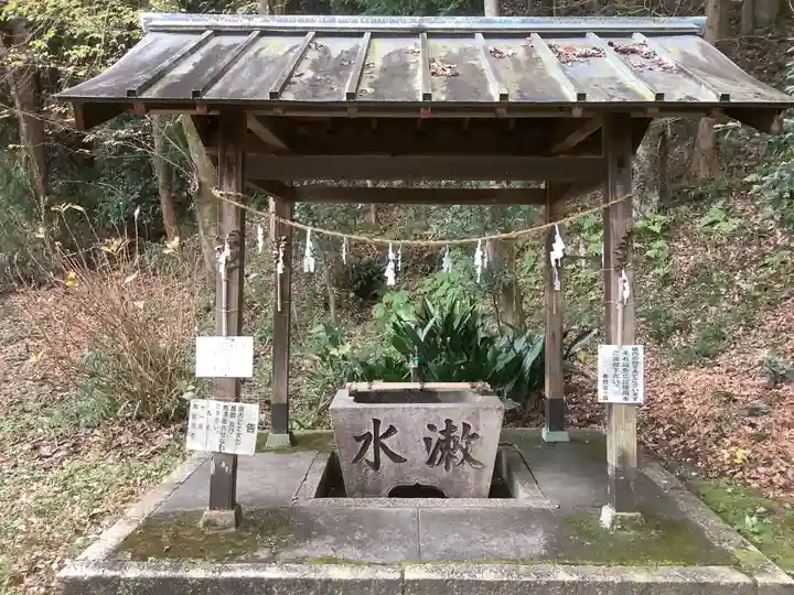 多度神社の手水舎