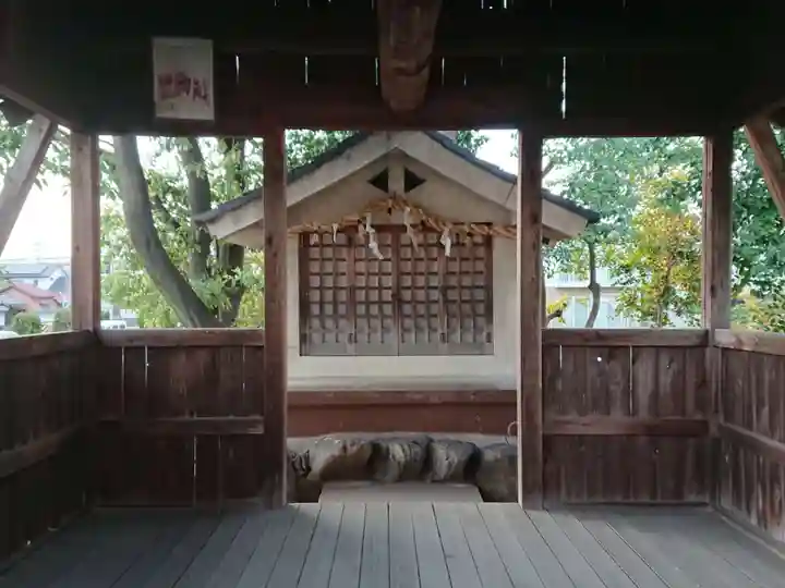 愛宕社(勝川町)の本殿・本堂