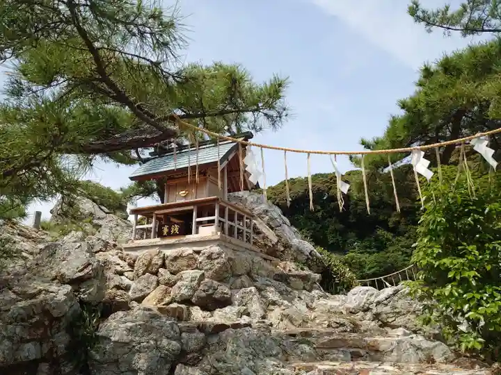猪鼻湖神社(静岡県)