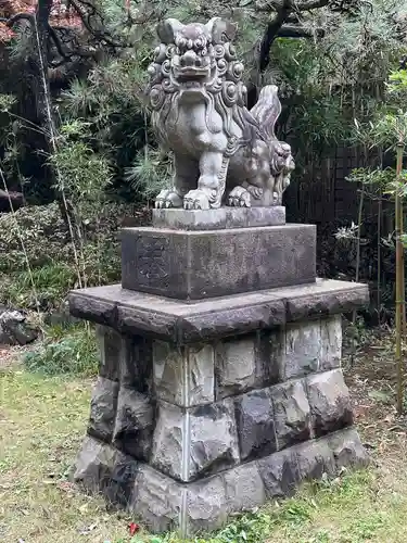 道野辺八幡宮の狛犬