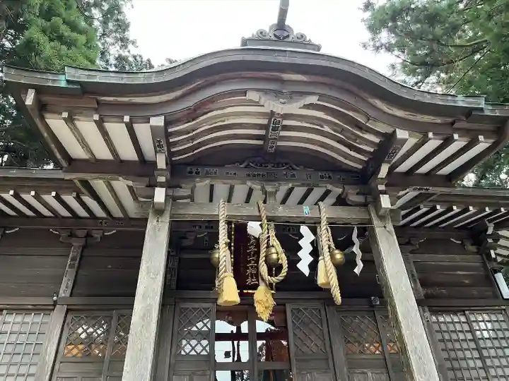 鷲子山上神社の本殿・本堂