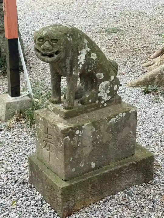 間々田八幡宮の{uncategorized: "未分類", other: "その他", undefined: "問題あり", building: "その他建物", grave: "お墓", sacred_gate: "鳥居", guardian: "狛犬", statue: "像", buddha: "仏像", history: "歴史", nature: "自然", garden: "庭園", animal: "動物", pagoda: "塔", temizu: "手水舎", mountain_gate: "山門・神門", sanctuary: "本殿・本堂", subordinate: "末社・摂社", art: "芸術", scenery: "景色", jizo: "地蔵", ema: "絵馬", goshuin: "御朱印", omikuji: "おみくじ", items: "授与品その他", amulet: "お守り", goshuincho: "御朱印帳", eats: "食事", festival: "お祭り", votive_dance: "神楽", shichigosan: "七五三参", wedding: "結婚式", experience: "体験その他", initially: "初詣", around: "周辺", anti_infection: "感染症対策"}