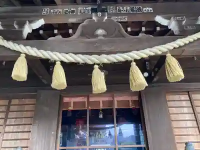 厚木神社の本殿・本堂