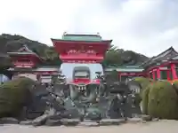赤間神宮の山門・神門