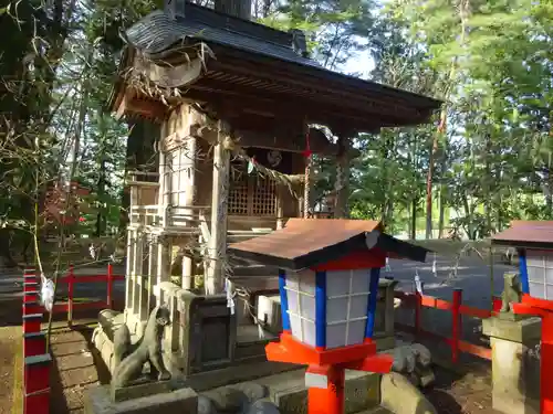 牡丹稲荷神社の本殿・本堂