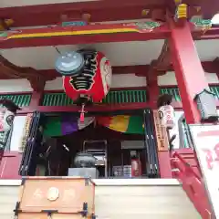 放生寺の本殿