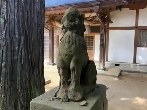 八重垣神社の狛犬