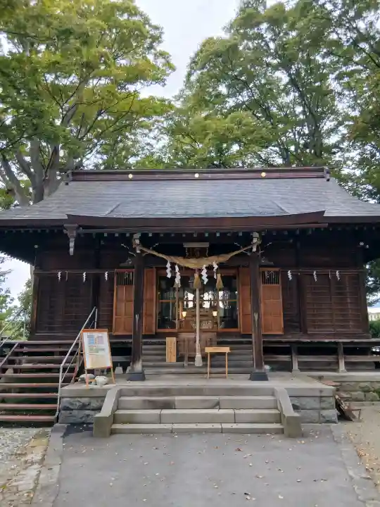 印鑰神明宮の{uncategorized: "未分類", other: "その他", undefined: "問題あり", building: "その他建物", grave: "お墓", sacred_gate: "鳥居", guardian: "狛犬", statue: "像", buddha: "仏像", history: "歴史", nature: "自然", garden: "庭園", animal: "動物", pagoda: "塔", temizu: "手水舎", mountain_gate: "山門・神門", sanctuary: "本殿・本堂", subordinate: "末社・摂社", art: "芸術", scenery: "景色", jizo: "地蔵", ema: "絵馬", goshuin: "御朱印", omikuji: "おみくじ", items: "授与品その他", amulet: "お守り", goshuincho: "御朱印帳", eats: "食事", festival: "お祭り", votive_dance: "神楽", shichigosan: "七五三参", wedding: "結婚式", experience: "体験その他", initially: "初詣", around: "周辺", anti_infection: "感染症対策"}