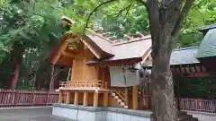 開拓神社の本殿