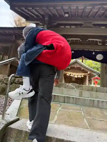 宗像大社中津宮の{uncategorized: "未分類", other: "その他", undefined: "問題あり", building: "その他建物", grave: "お墓", sacred_gate: "鳥居", guardian: "狛犬", statue: "像", buddha: "仏像", history: "歴史", nature: "自然", garden: "庭園", animal: "動物", pagoda: "塔", temizu: "手水舎", mountain_gate: "山門・神門", sanctuary: "本殿・本堂", subordinate: "末社・摂社", art: "芸術", scenery: "景色", jizo: "地蔵", ema: "絵馬", goshuin: "御朱印", omikuji: "おみくじ", items: "授与品その他", amulet: "お守り", goshuincho: "御朱印帳", eats: "食事", festival: "お祭り", votive_dance: "神楽", shichigosan: "七五三参", wedding: "結婚式", experience: "体験その他", initially: "初詣", around: "周辺", anti_infection: "感染症対策"}