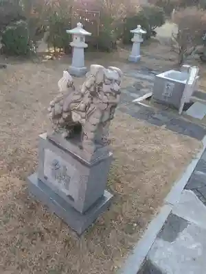 鶴見山上権現一の宮の狛犬