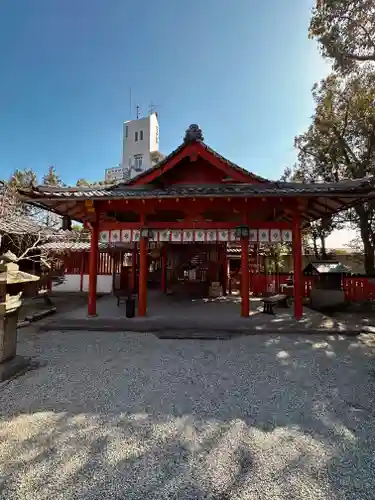 源九郎稲荷神社の本殿