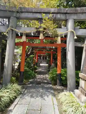 武信稲荷神社の鳥居
