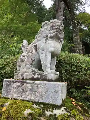 飛騨東照宮の狛犬