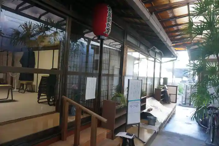 西光寺の本殿・本堂