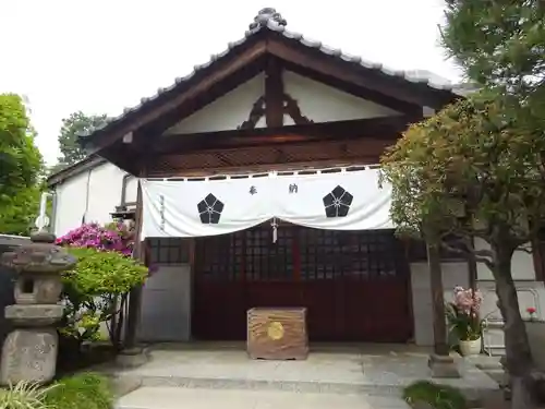 龍泉院の本殿・本堂