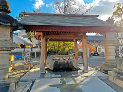 桑名宗社（春日神社）の手水舎