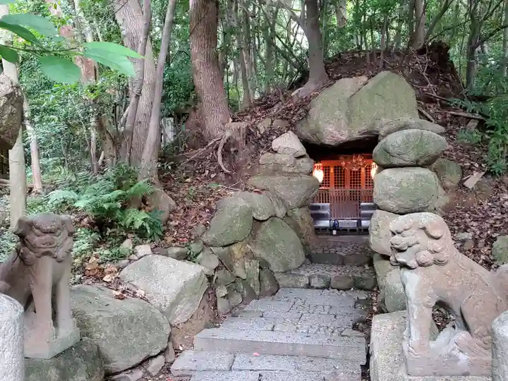 芦屋神社の末社・摂社
