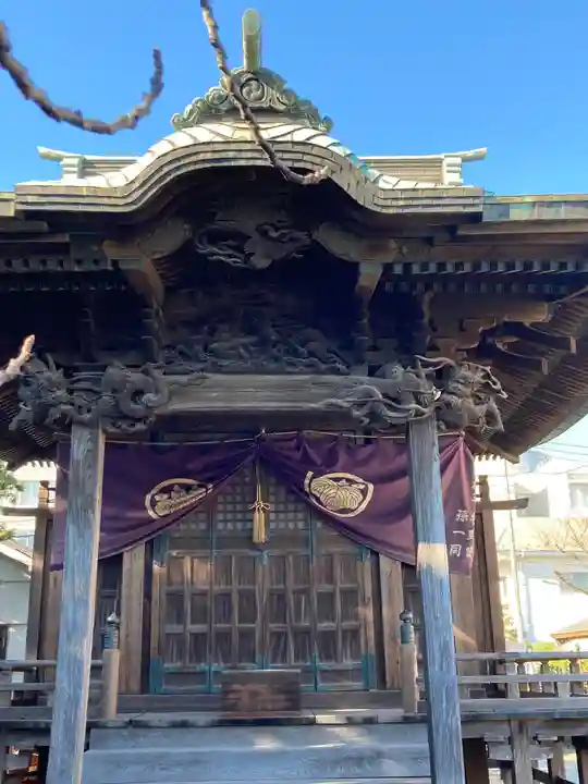 自性院の本殿・本堂